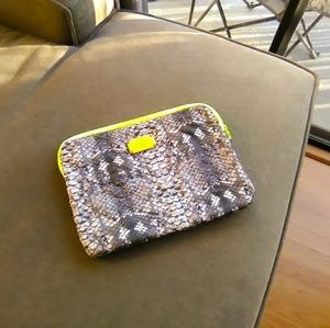 Marc by marc jacobs laptop case